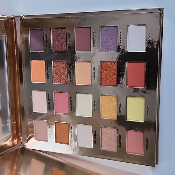 Iconic London Sunset to Sunrise Eyeshadow Palette - Picture 4 of 9